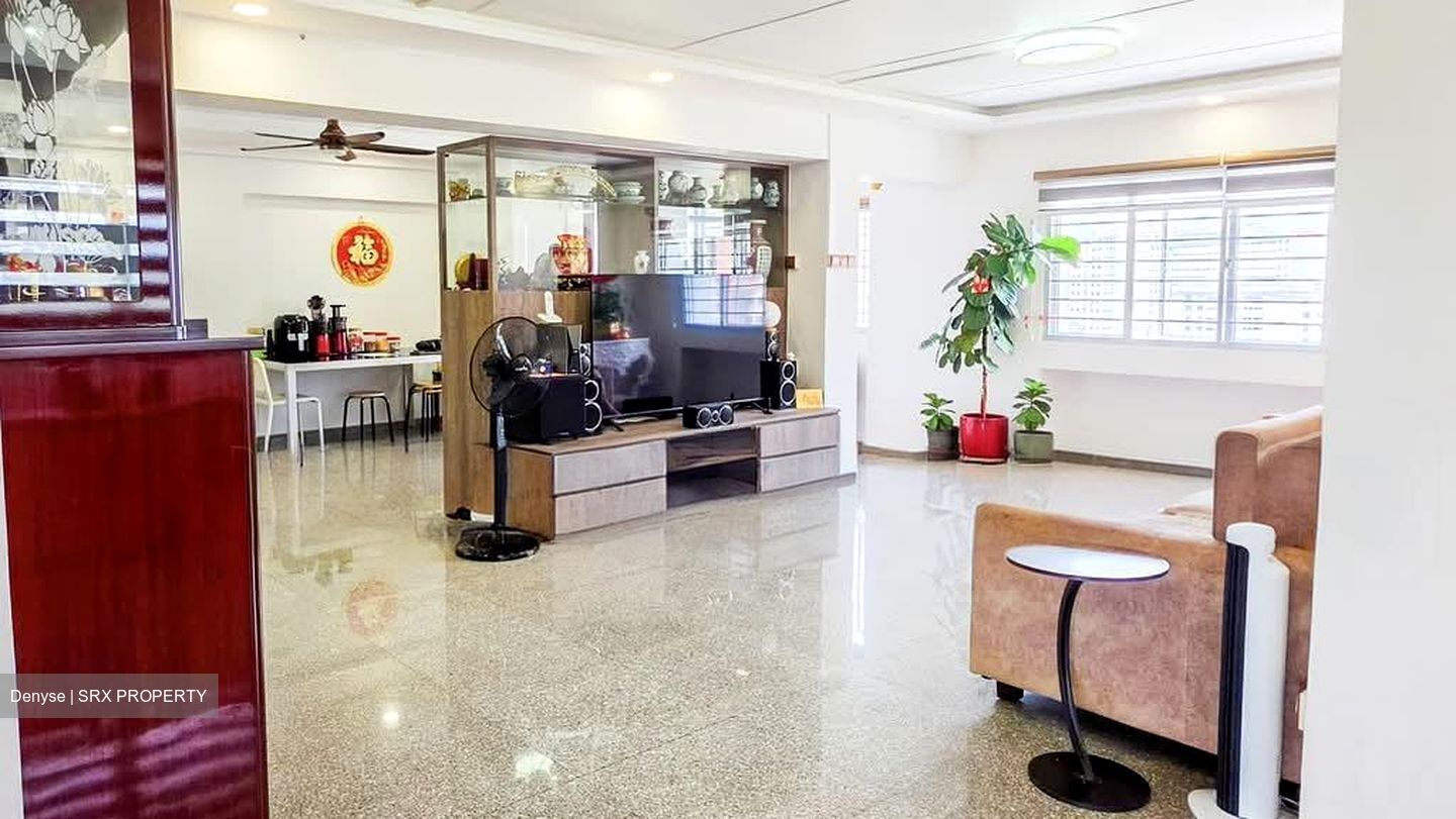 Blk 19 Queen's Close (Queenstown), HDB 5 Rooms #577218601
